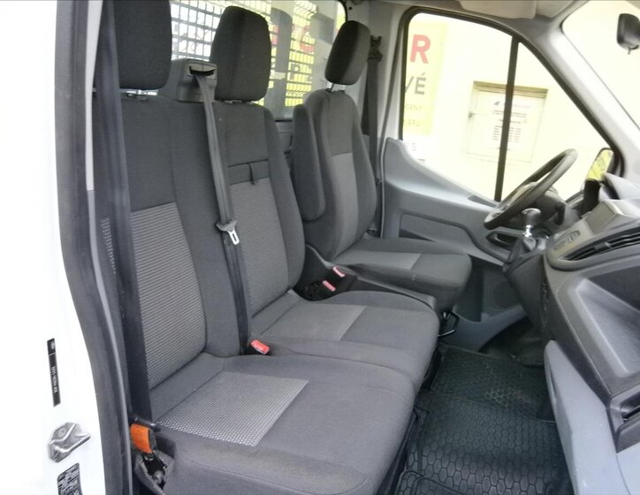Ford Transit Valník 2,2 l 74 kw
