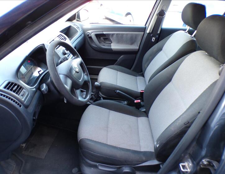 Škoda Fabia 10