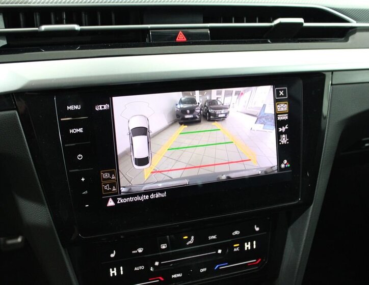 Volkswagen Arteon Sedan / Limuzína 2,0 l 140 kw