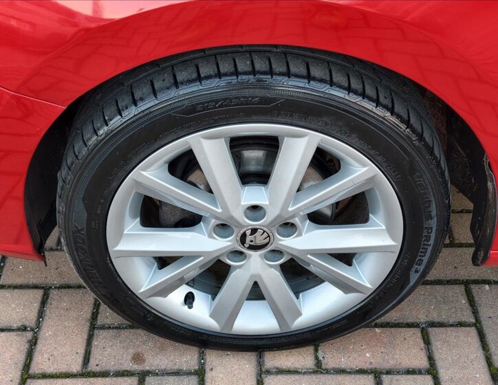 Škoda Fabia Hatchback 999,0 55 kw