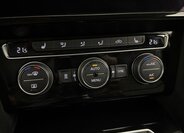 Volkswagen Passat 30