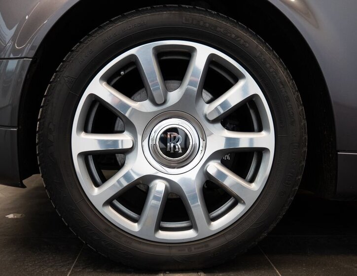 Rolls-Royce Phantom Sedan 6,7 l 338 kw