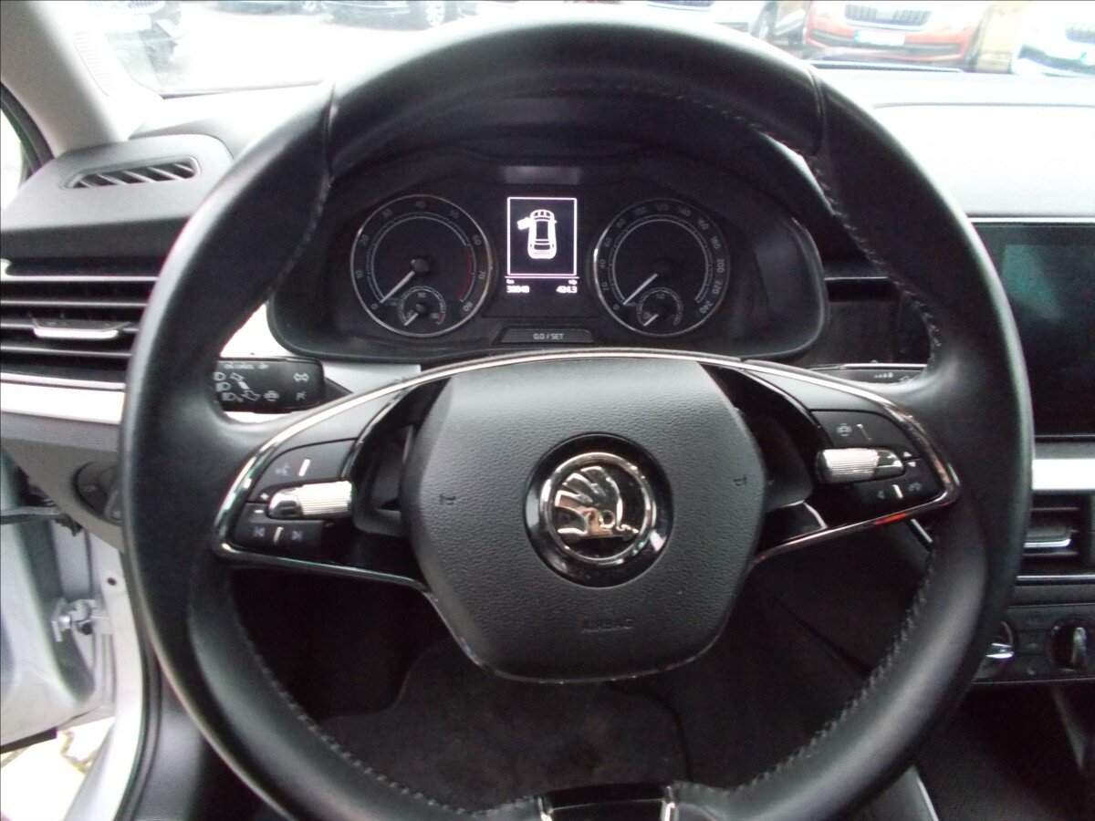 Škoda Kamiq Hatchback 1,5 l 110 kw