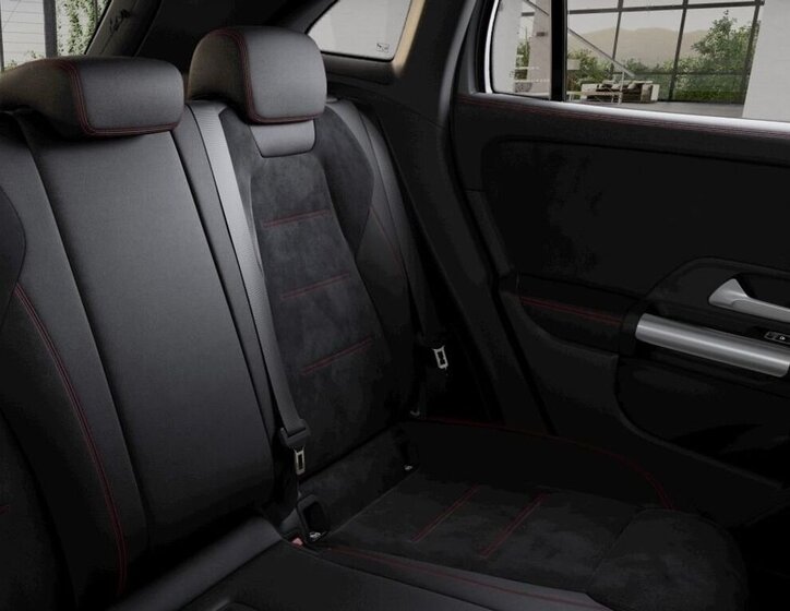 Mercedes-Benz GLA SUV / Terénní 2,0 l 110 kw