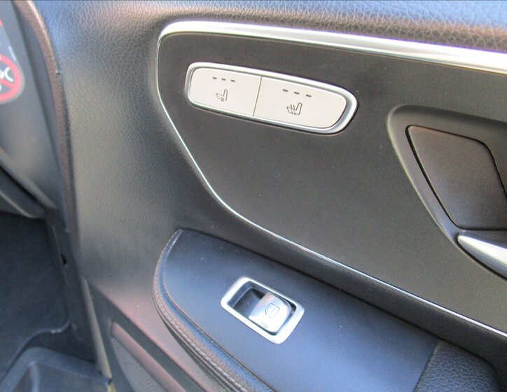 Mercedes-Benz Třídy V Kombi 2,1 l 140 kw