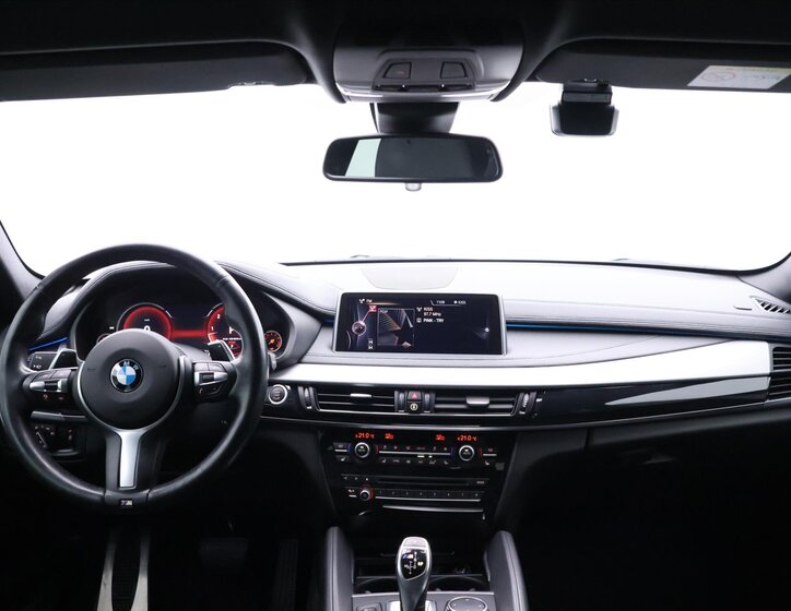 BMW X6 SUV 3,0 l 280 kw