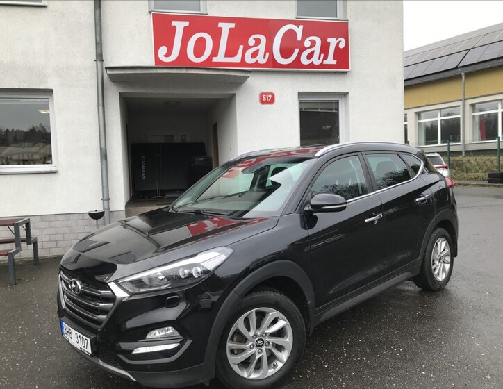 Hyundai Tucson CUV 1,7 l 104 kw