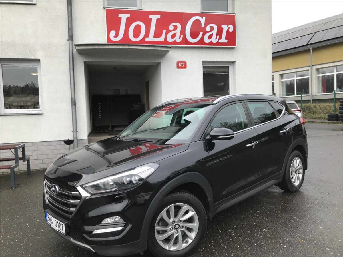 Hyundai Tucson CUV 1,7 l 104 kw