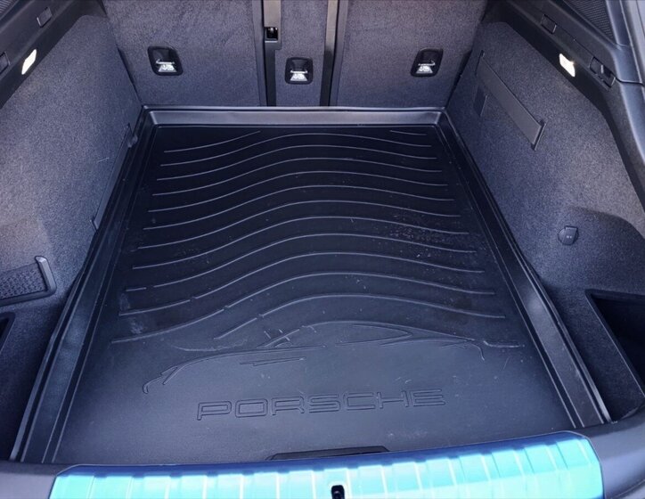 Porsche Taycan Kombi 0,0 560 kw