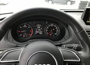 Audi Q3 15