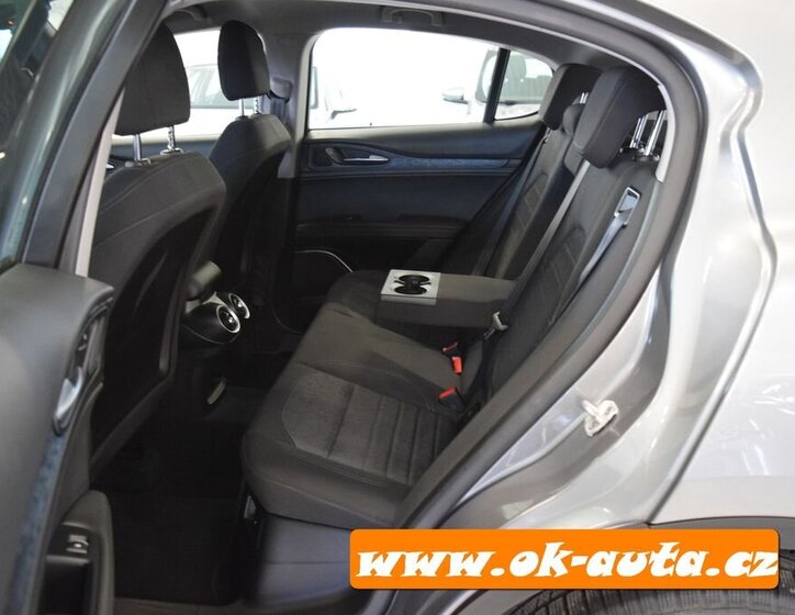 Alfa Romeo Stelvio SUV 0,0 150 kw