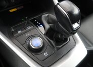 Toyota RAV4 SUV 2,5 l 131 kw