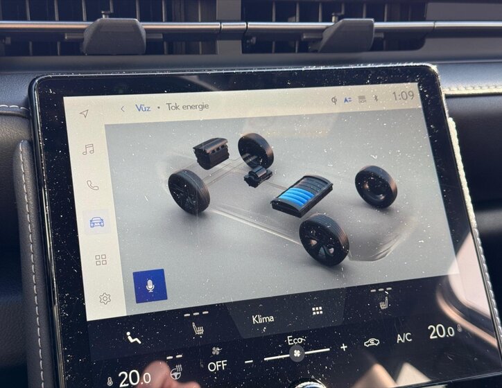 Lexus LBX SUV 1,5 l 67 kw