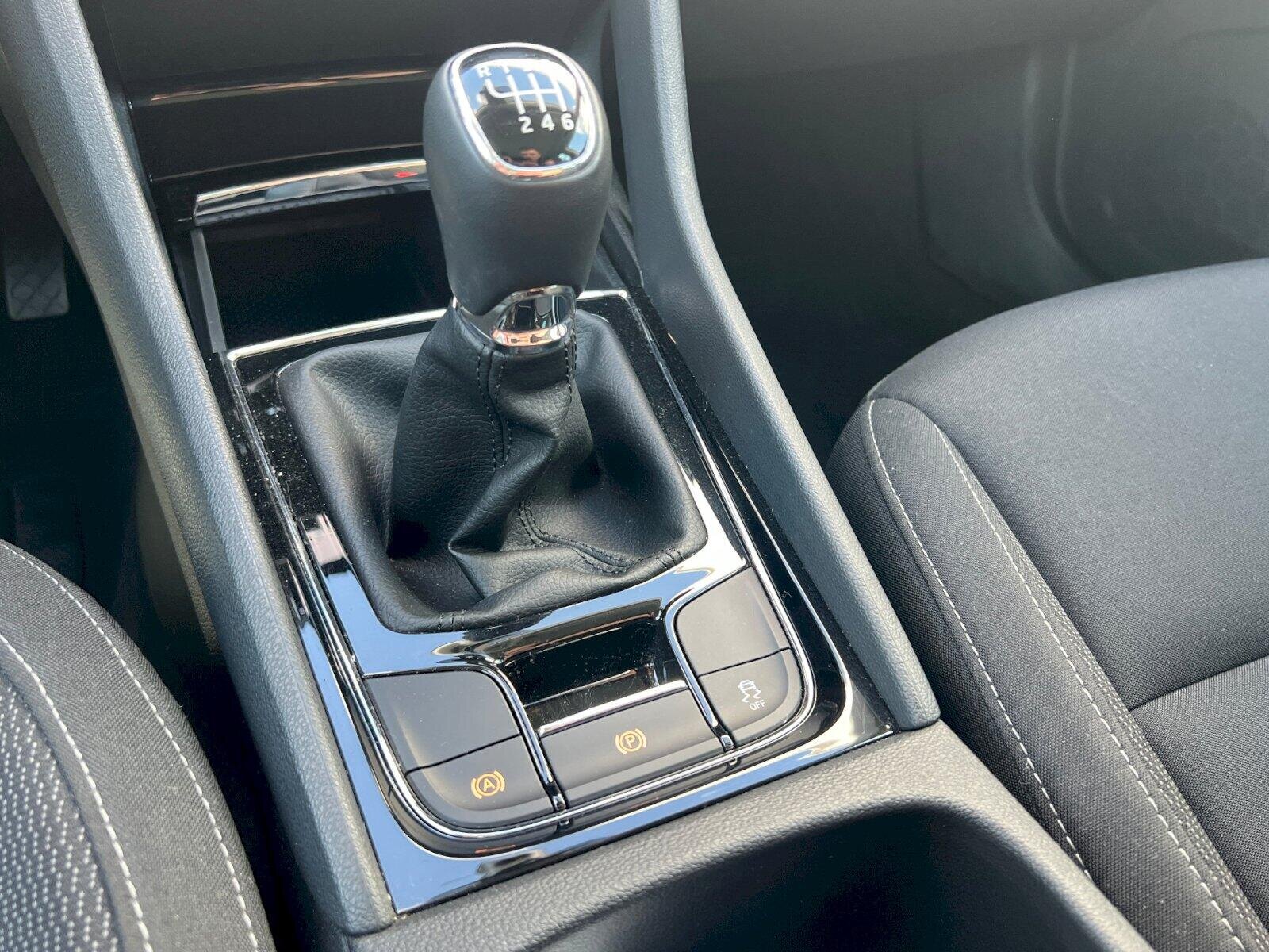 Škoda Karoq Hatchback 1,5 l 110 kw