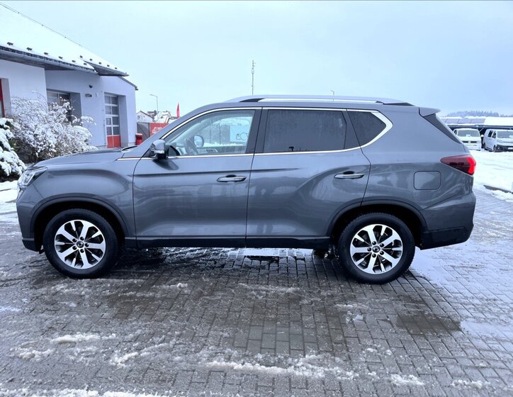 SsangYong Rexton Kombi 2,2 l 148 kw