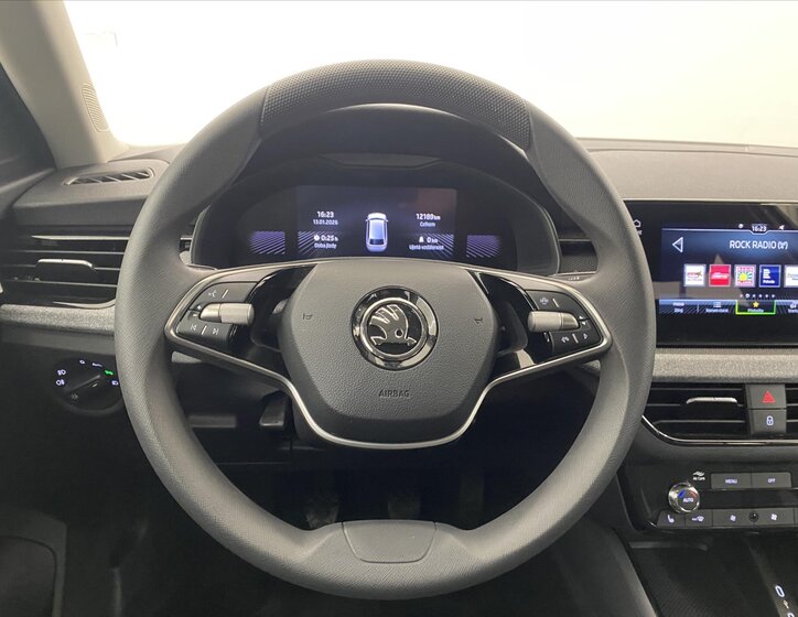 Škoda Scala Hatchback 999,0 85 kw