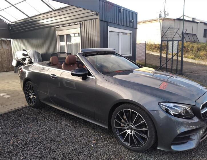 Mercedes-Benz Třídy E 15