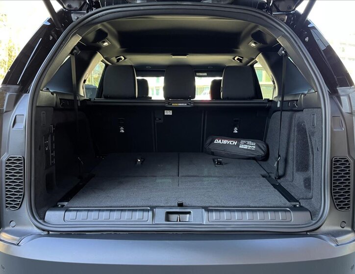 Land Rover Discovery SUV / Terénní 3,0 l 184 kw