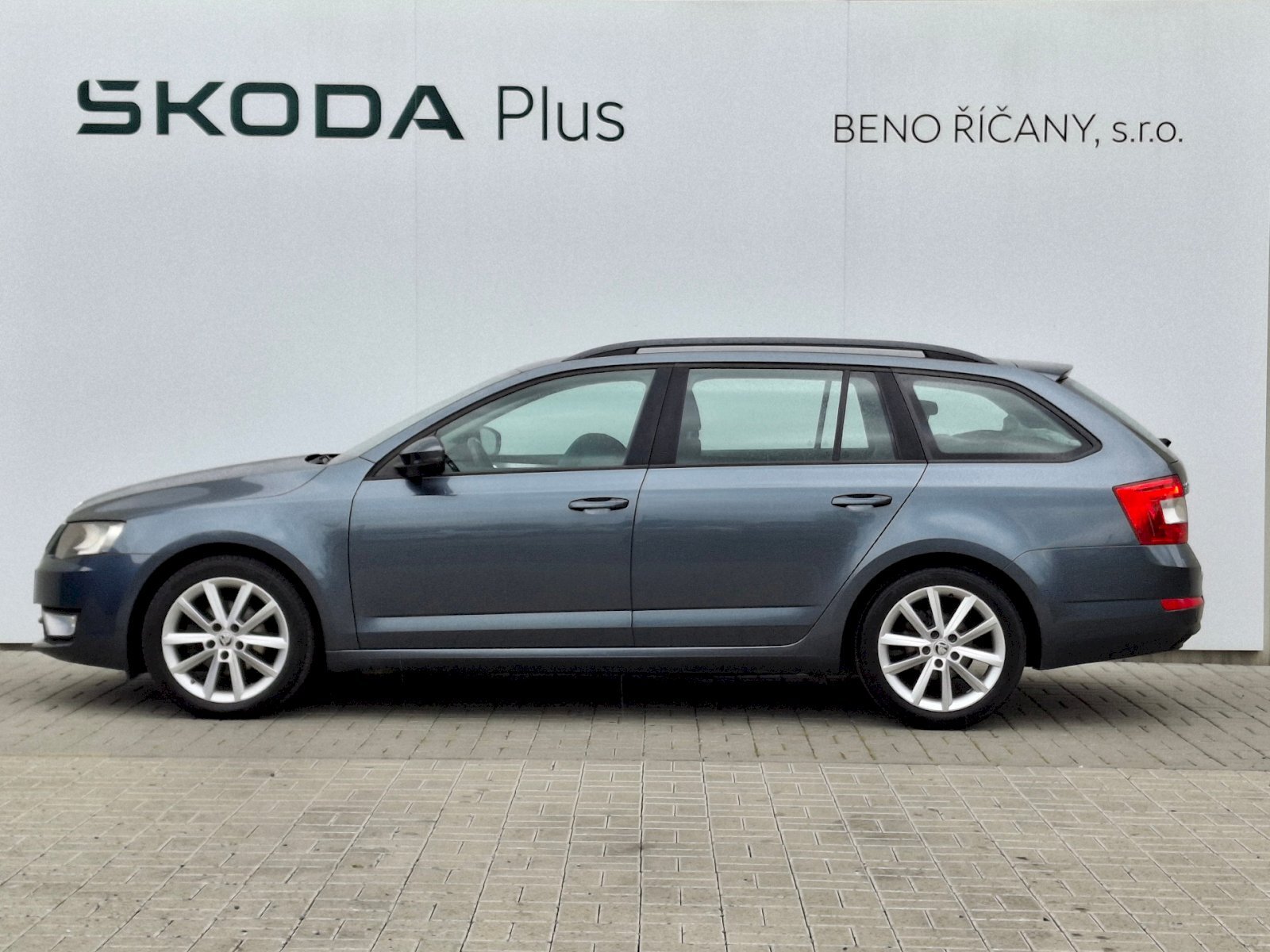 Škoda Octavia Kombi 1,6 l 77 kw