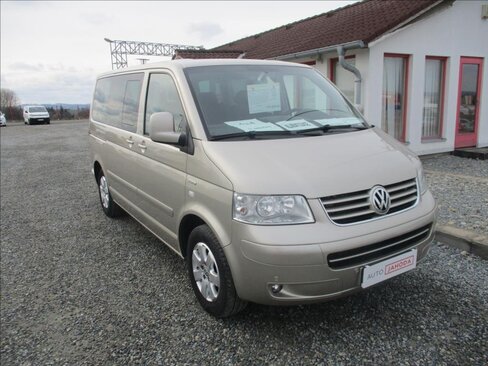 Volkswagen Multivan VAN / Minibus 2,5 l 96 kw