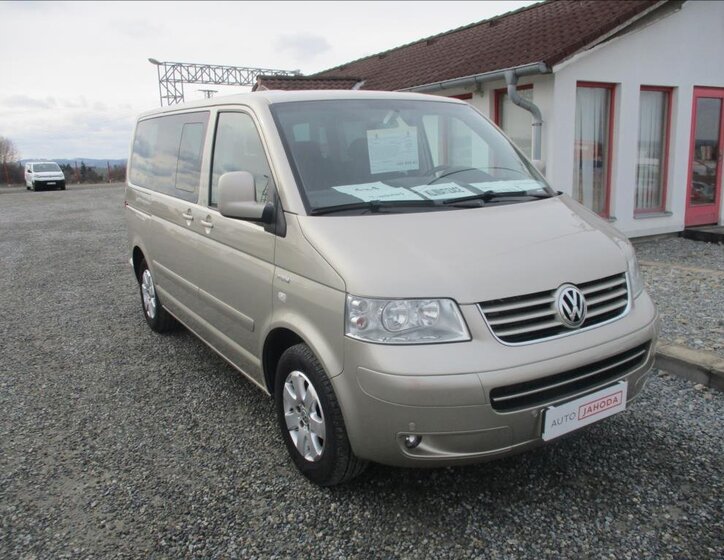 Volkswagen Multivan VAN / Minibus 2,5 l 96 kw