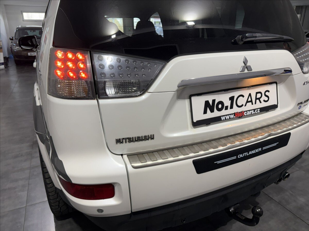 Mitsubishi Outlander SUV / Terénní 2,2 l 115 kw