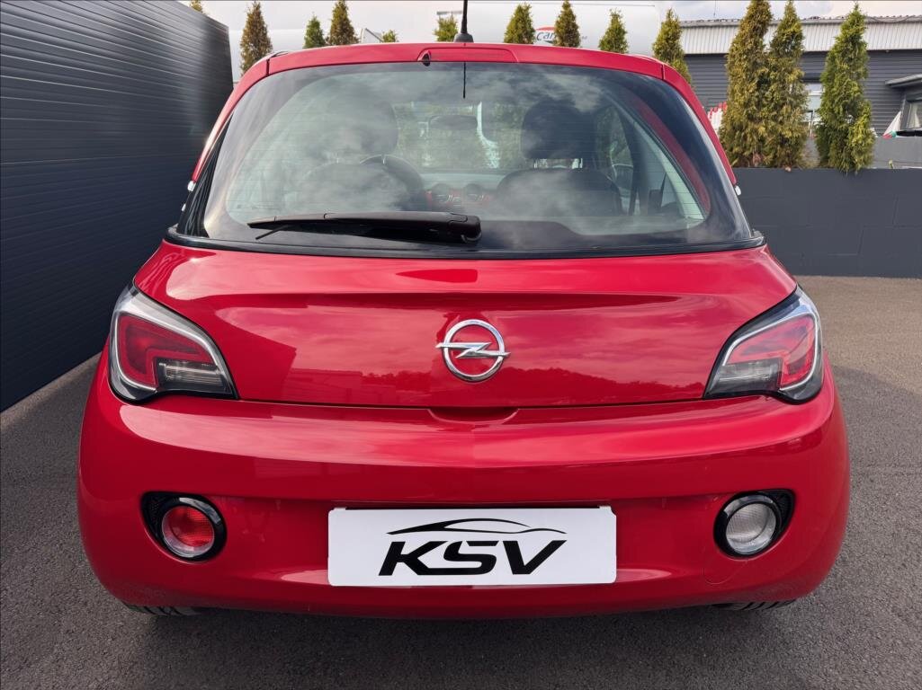 Opel Adam Hatchback 1,4 l 64 kw