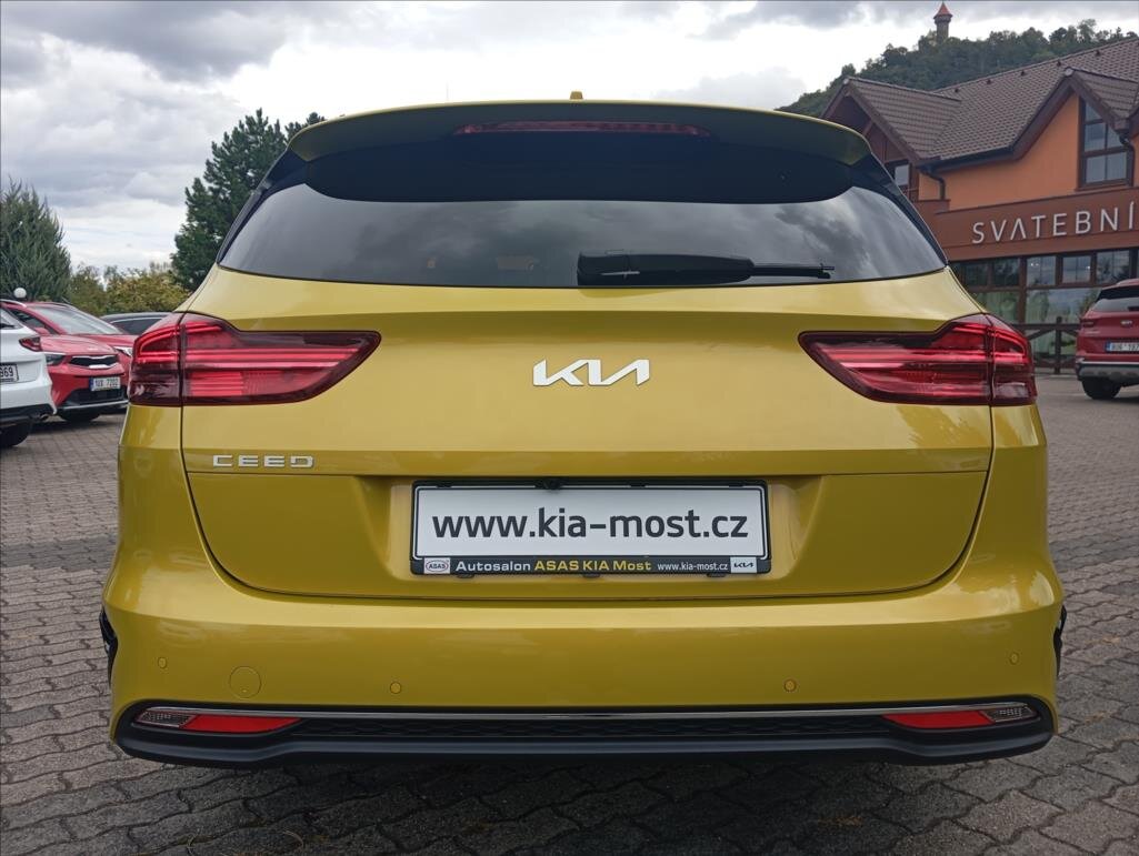 KIA Ceed Kombi 1,5 l 118 kw