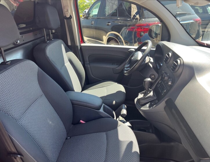 Mercedes-Benz Citan 8