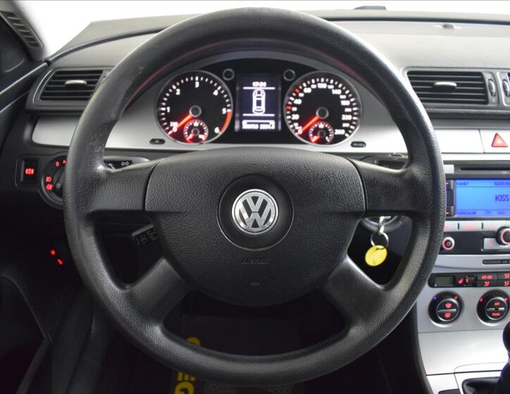 Volkswagen Passat Kombi 2,0 l 81 kw
