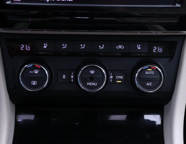 Škoda Superb Liftback 2,0 l 206 kw