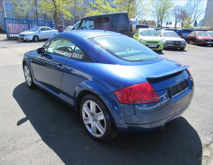 Audi TT Kupé 1,8 l 110 kw