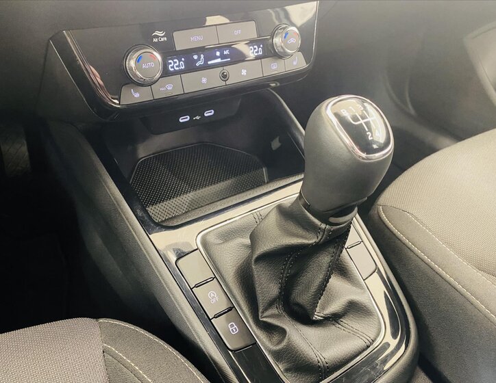 Škoda Fabia Hatchback 999,0 70 kw