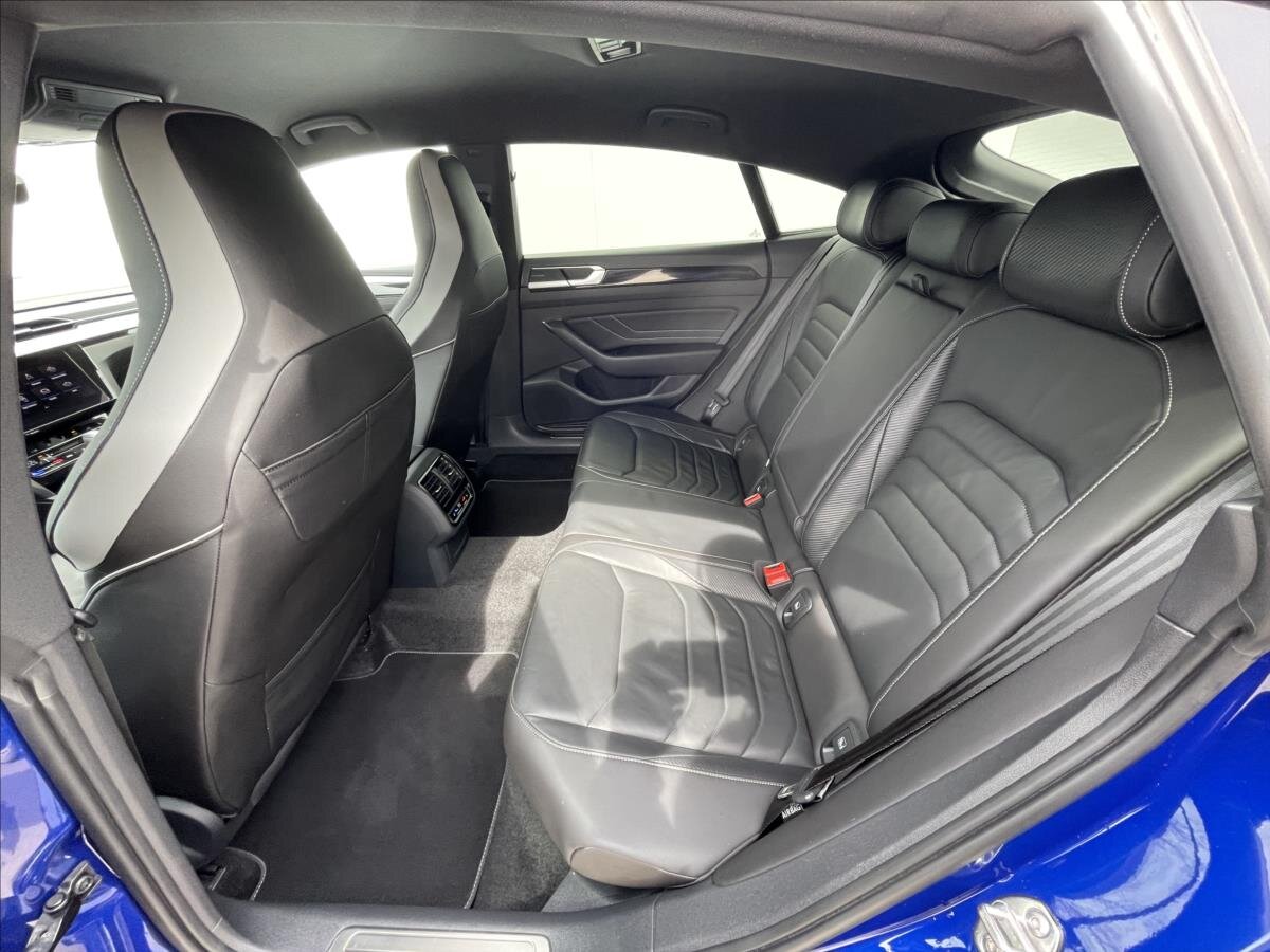 Volkswagen Arteon Hatchback 2,0 l 206 kw