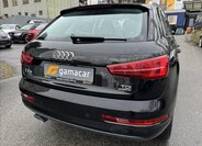 Audi Q3 7