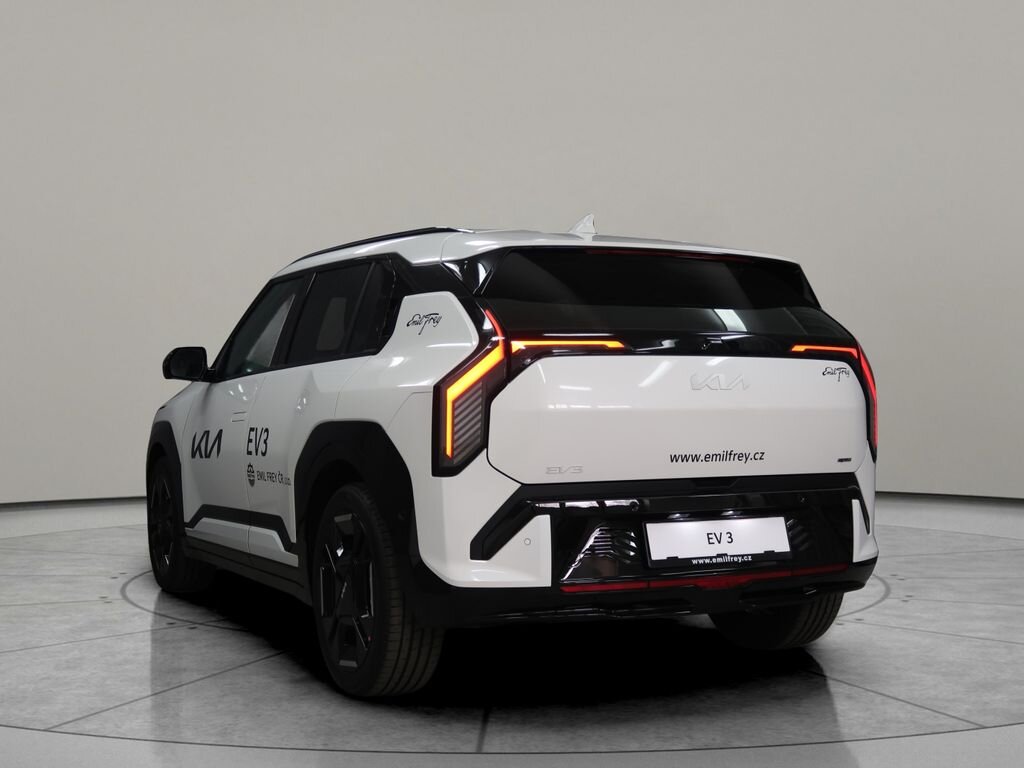 KIA EV3 Hatchback 1,0 l 150 kw