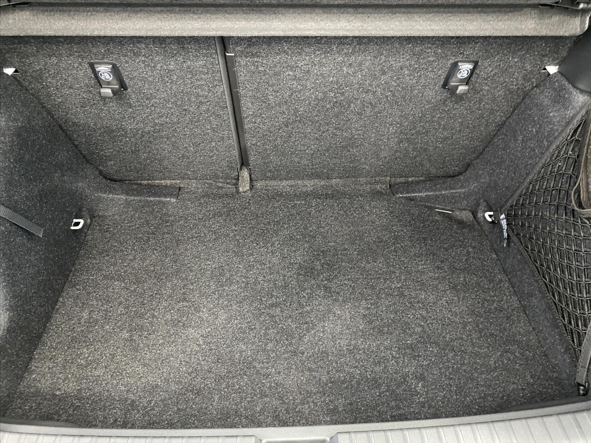 Škoda Kamiq SUV 999,0 85 kw