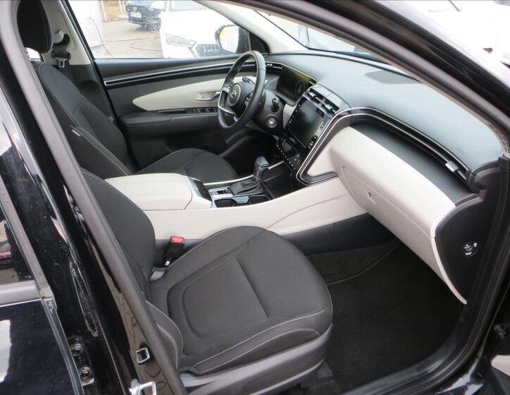 Hyundai Tucson SUV 1,6 l 110 kw