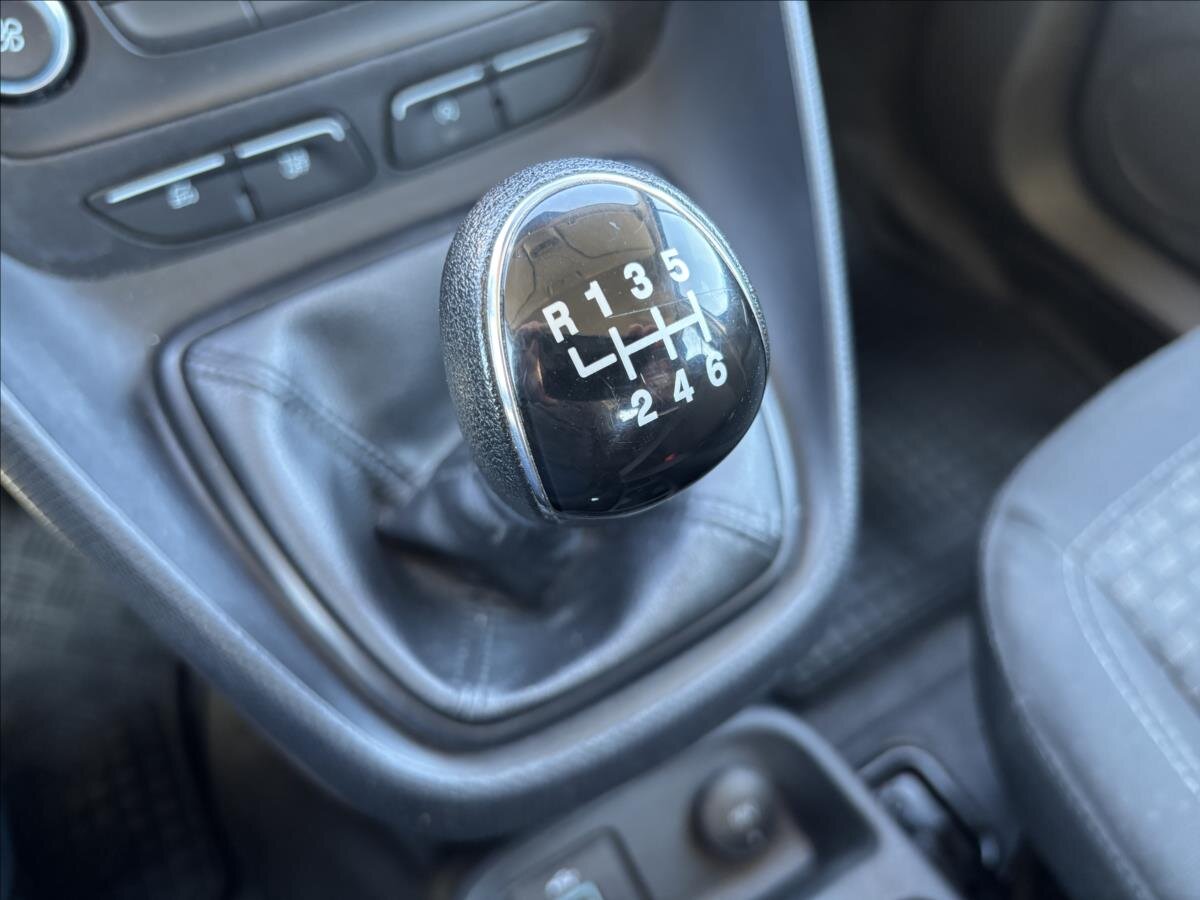 Ford Transit Connect Ostatní 1,5 l 74 kw