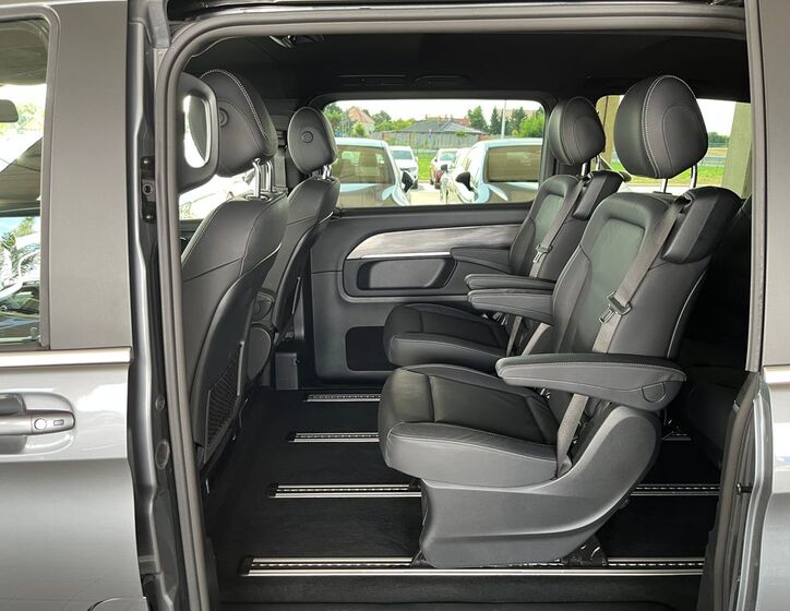 Mercedes-Benz EQV 16