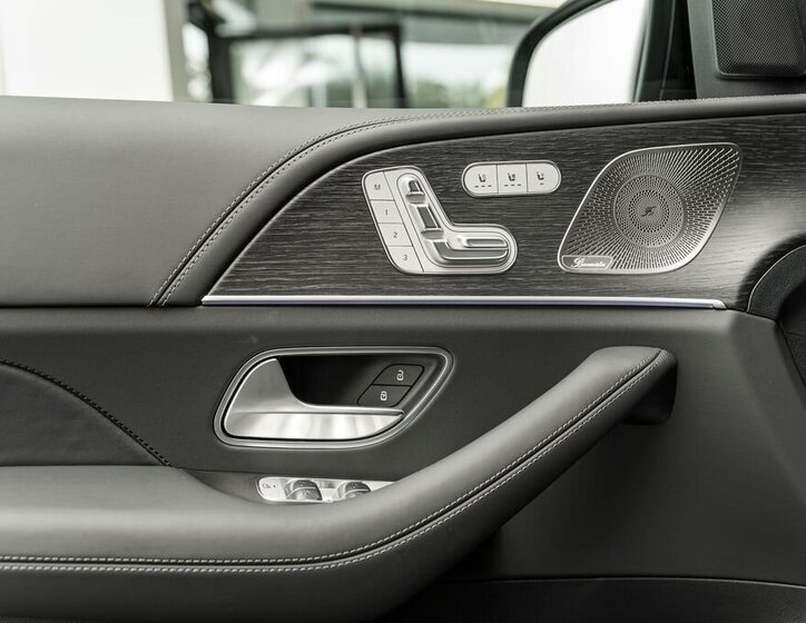 Mercedes-Benz Ostatní 19