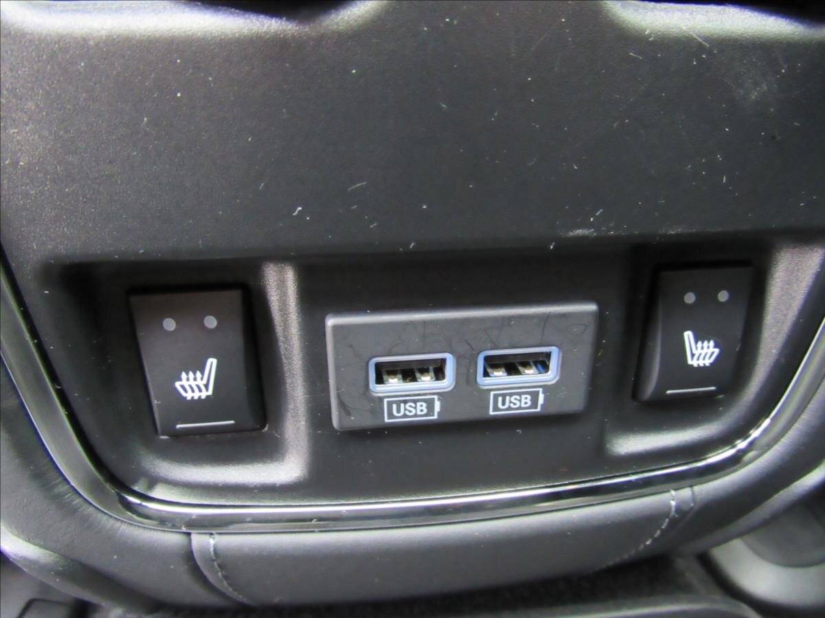 Jeep Grand Cherokee SUV / Terénní 6,4 l 344 kw