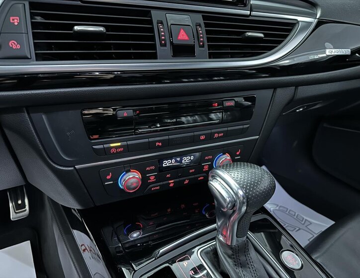 Audi A6 Sedan / Limuzína 3,0 l 230 kw