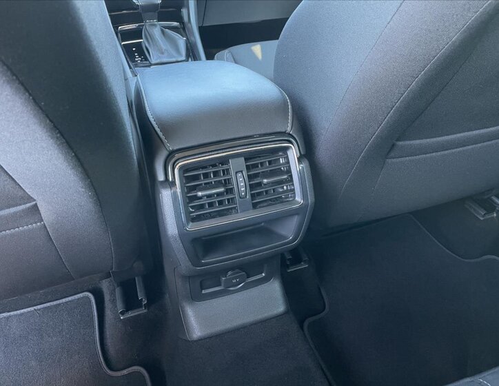 Škoda Karoq SUV / Terénní 2,0 l 110 kw