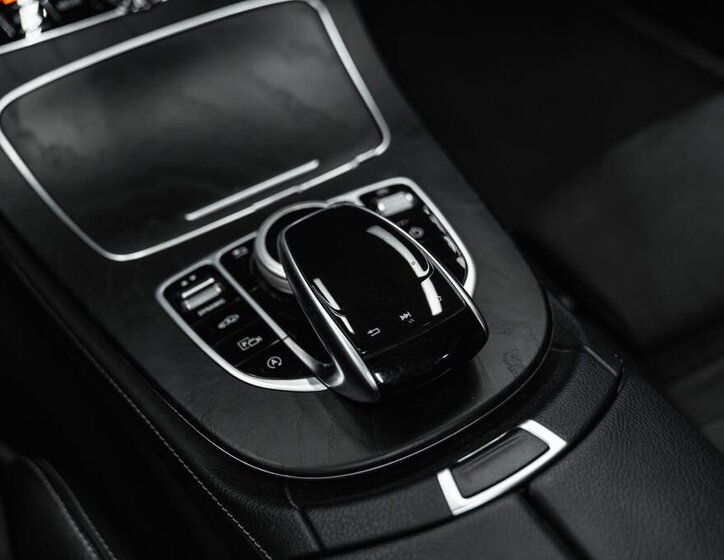 Mercedes-Benz Třídy E 15