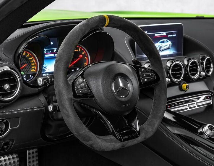 Mercedes-Benz AMG GT 20