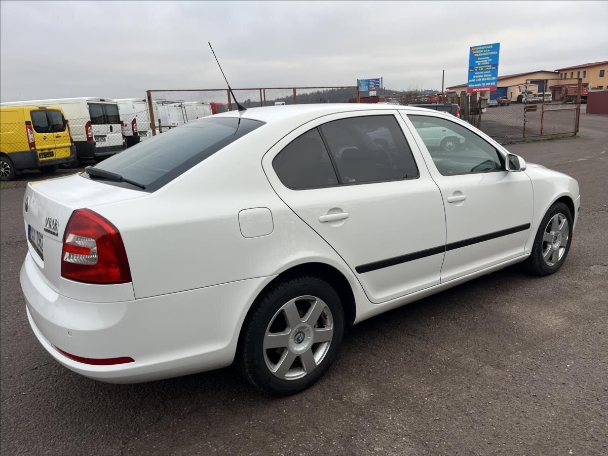 Škoda Octavia Sedan / Limuzína 1,6 l 75 kw