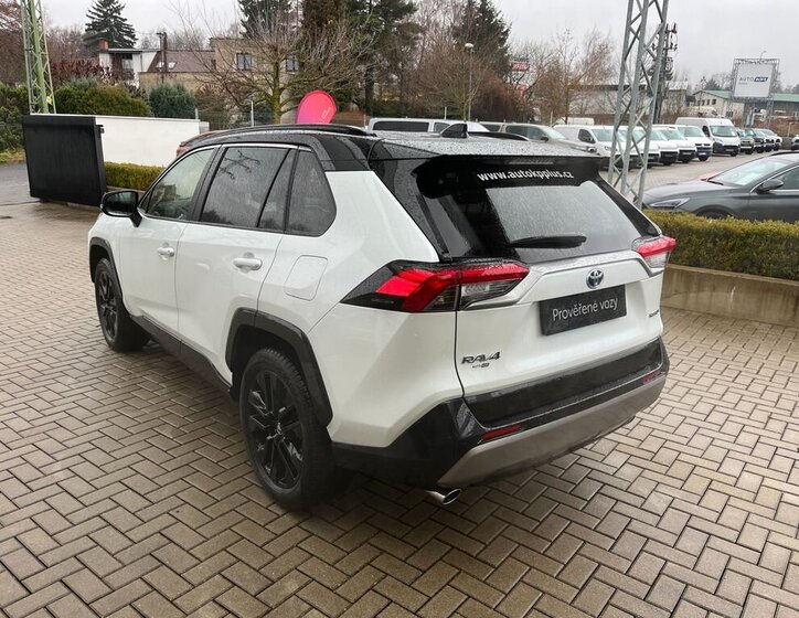Toyota RAV4 4
