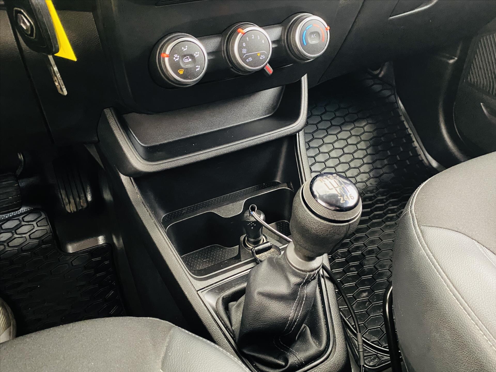 Renault Express Skříň 1,5 l 70 kw