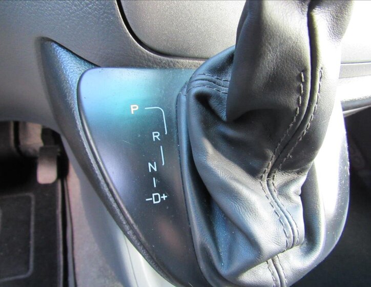 Mercedes-Benz Viano Kombi 3,0 l 150 kw